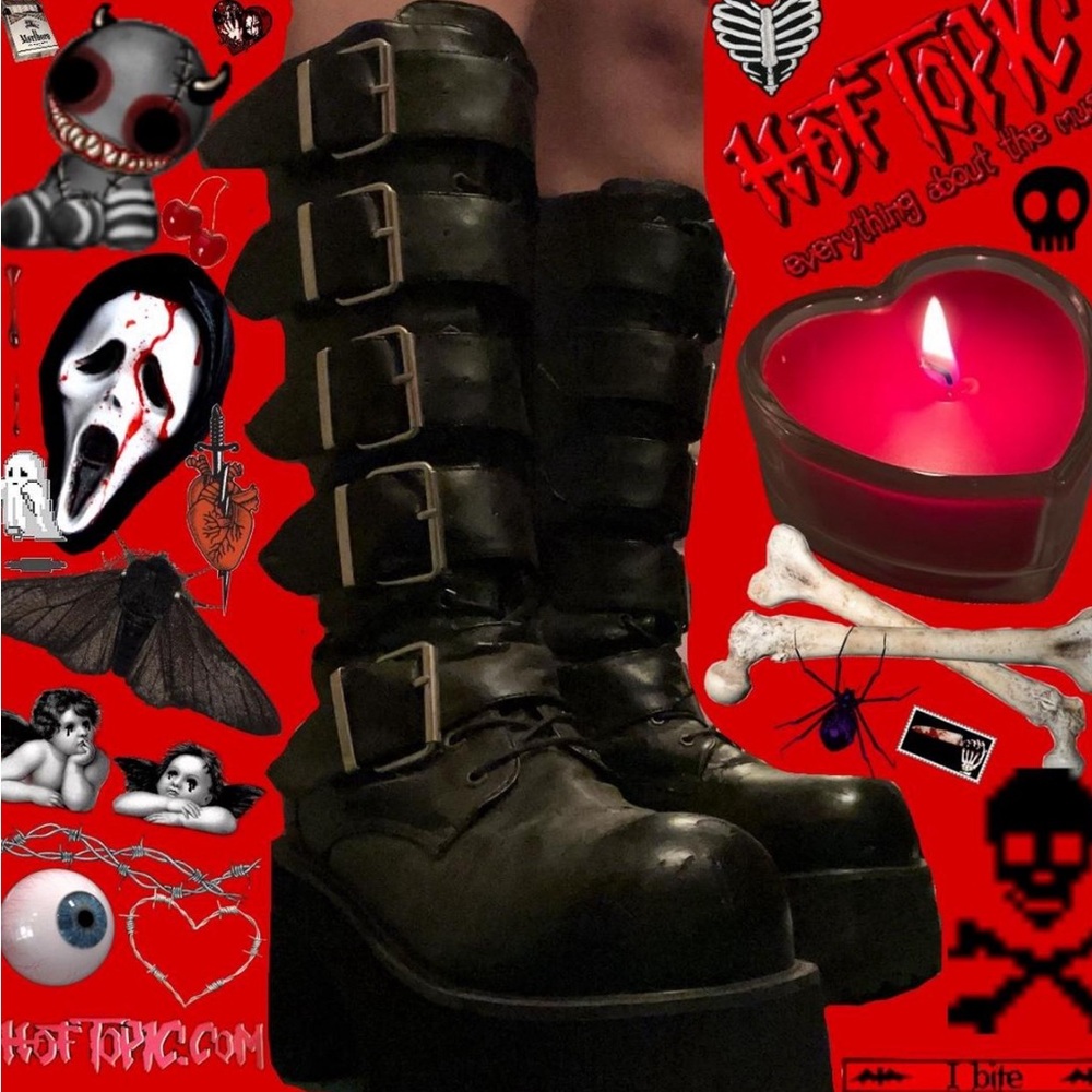 Vintage Hot Topic platform boots